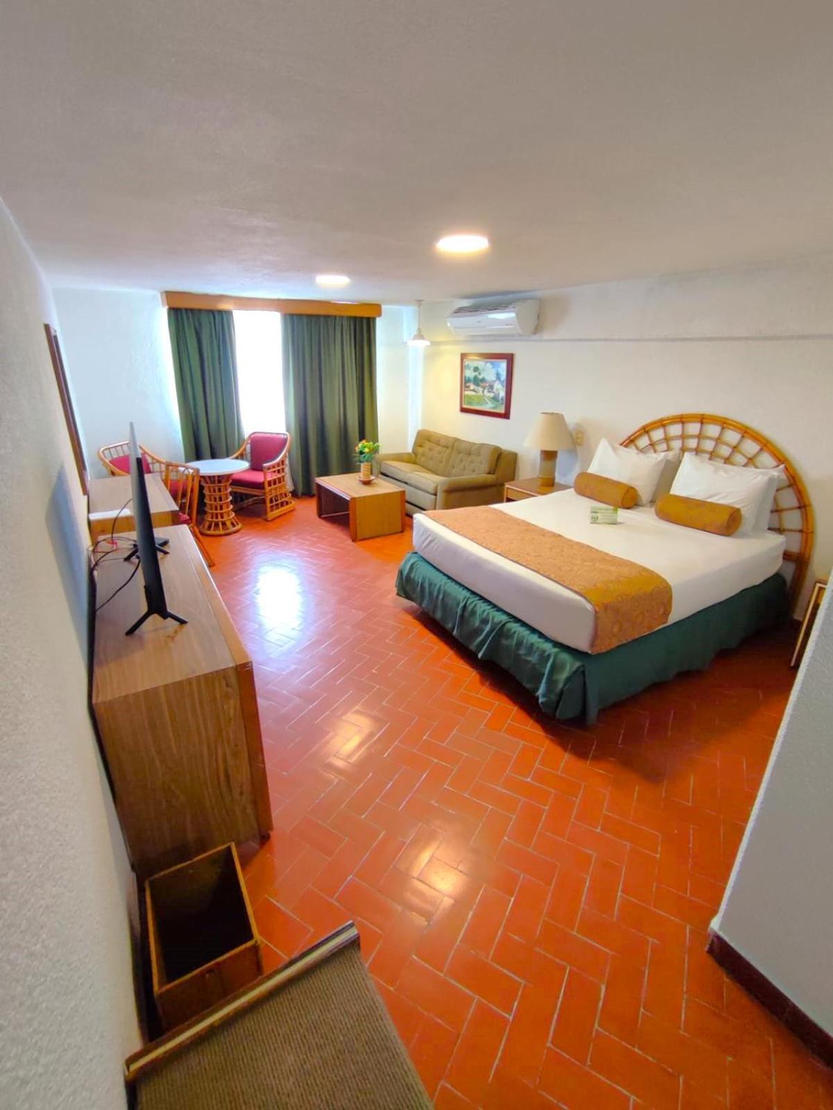 נייבה Hotel Chicala מראה חיצוני תמונה