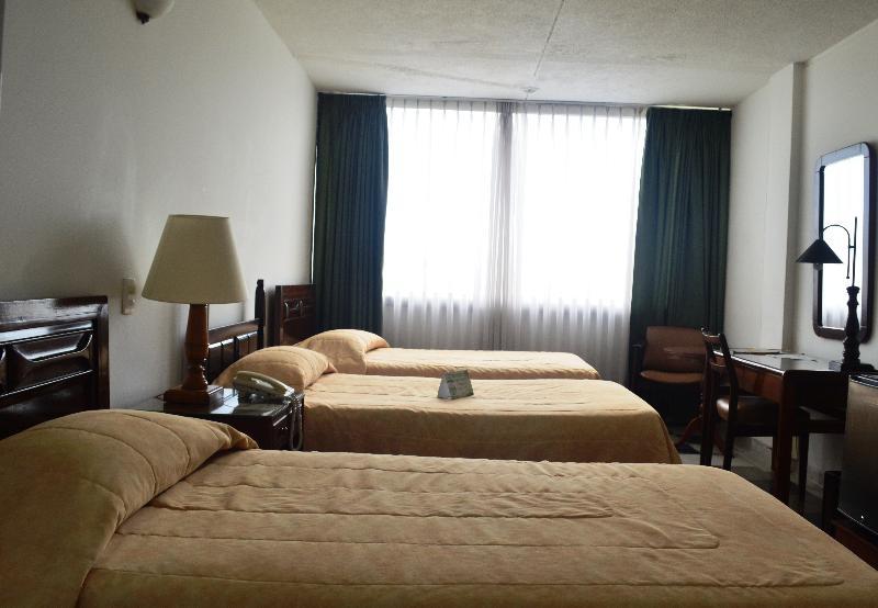 נייבה Hotel Chicala מראה חיצוני תמונה